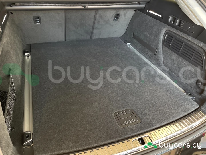 Audi A6 Черный