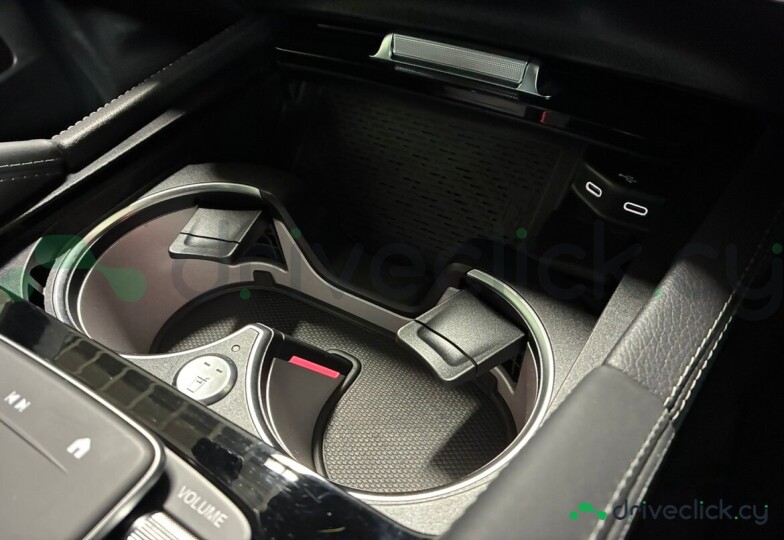 Mercedes GLE-class White