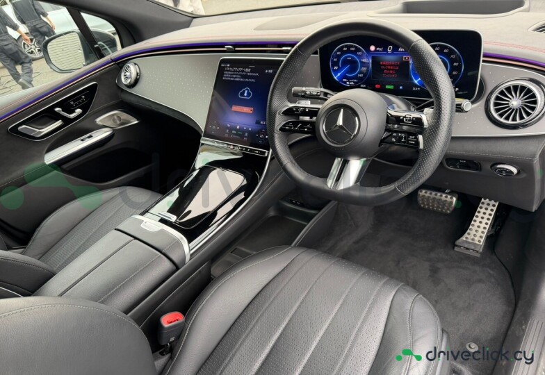 Mercedes EQE SUV Черный