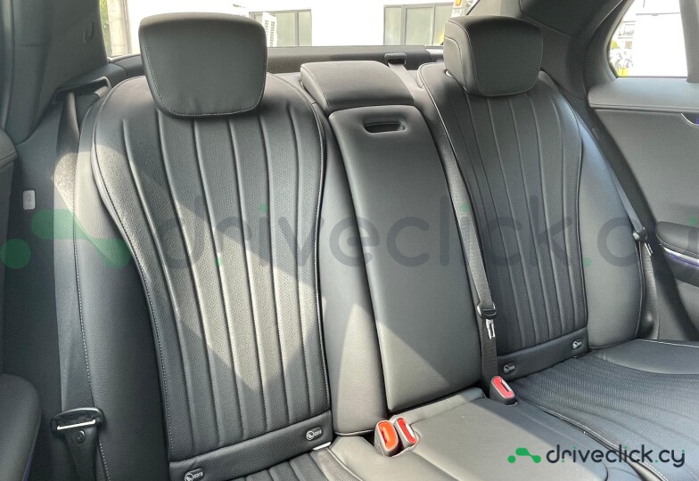 Mercedes S-class Белый