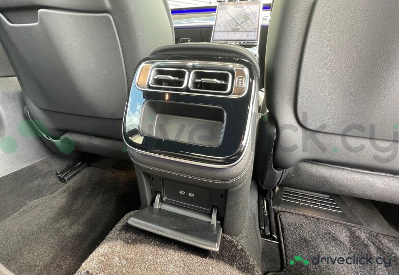 Mercedes S-class Белый