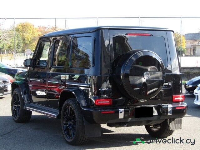 Mercedes G-class Black