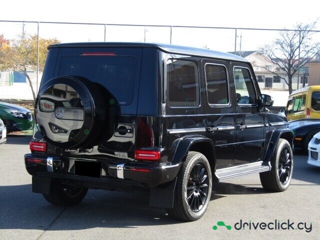 Mercedes G-class Black