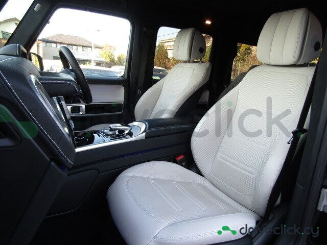 Mercedes G-class Black