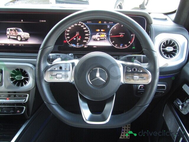 Mercedes G-class Black