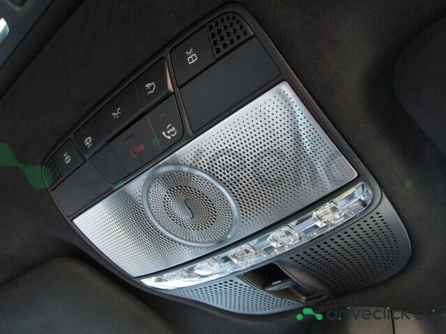 Mercedes G-class Black