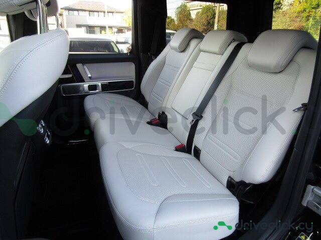 Mercedes G-class Black