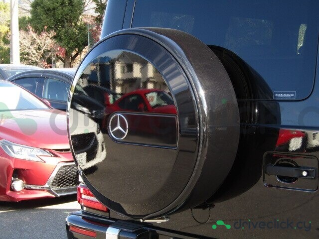 Mercedes G-class Black