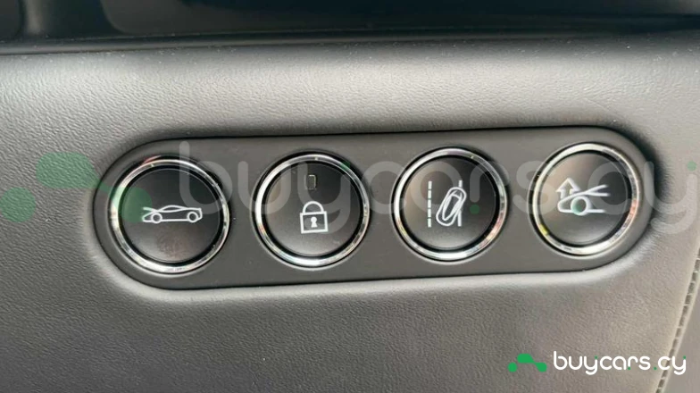 McLaren Artura Зеленый