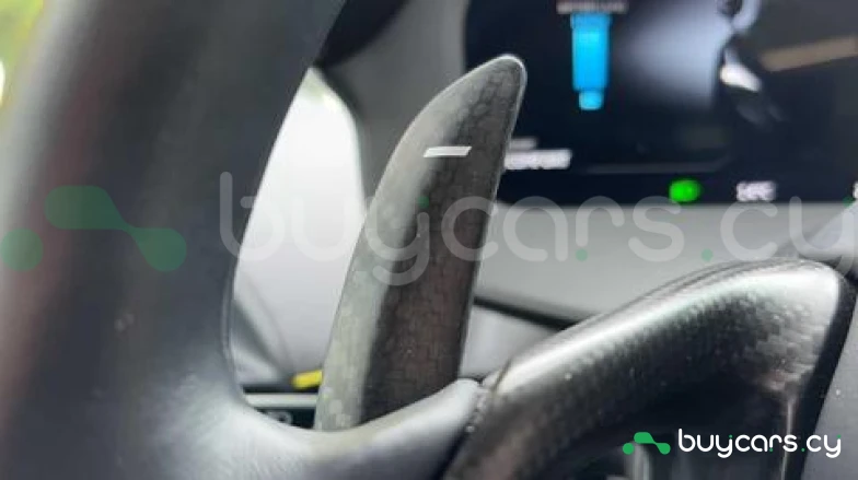 McLaren Artura Зеленый