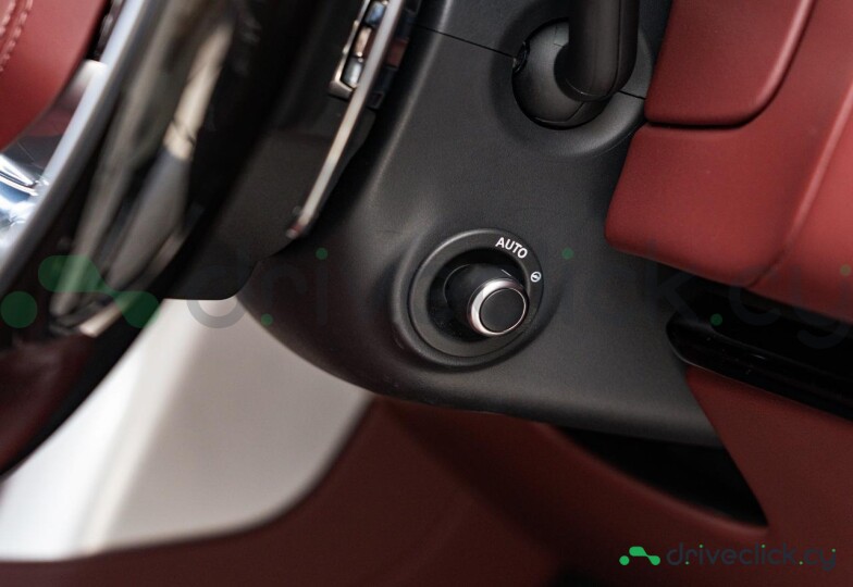 Land Rover Range Rover Черный