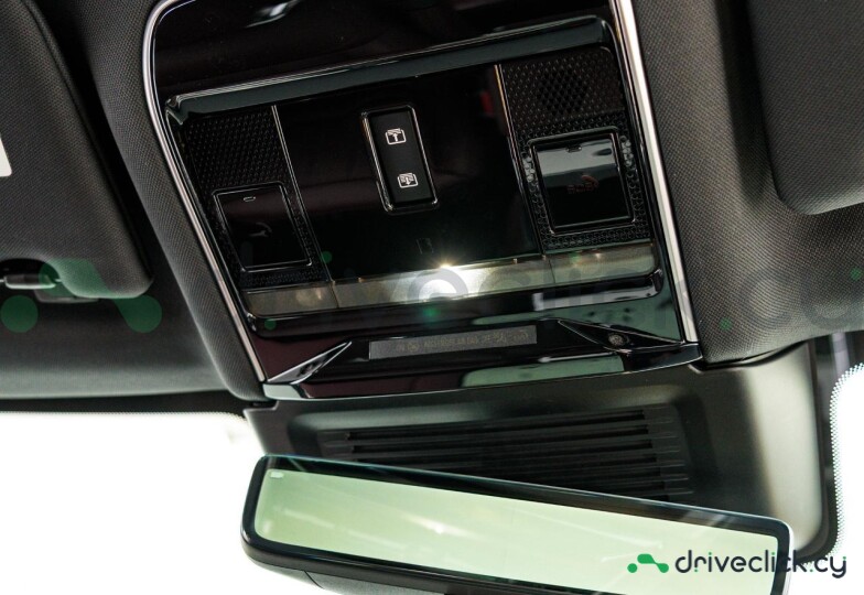 Land Rover Range Rover Черный