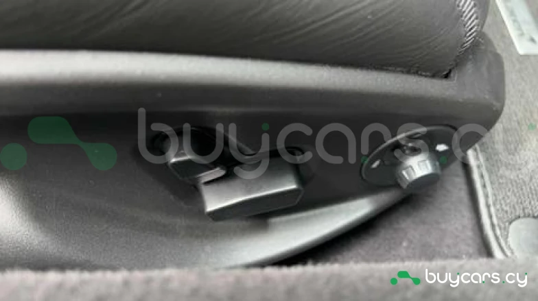 McLaren Artura Зеленый