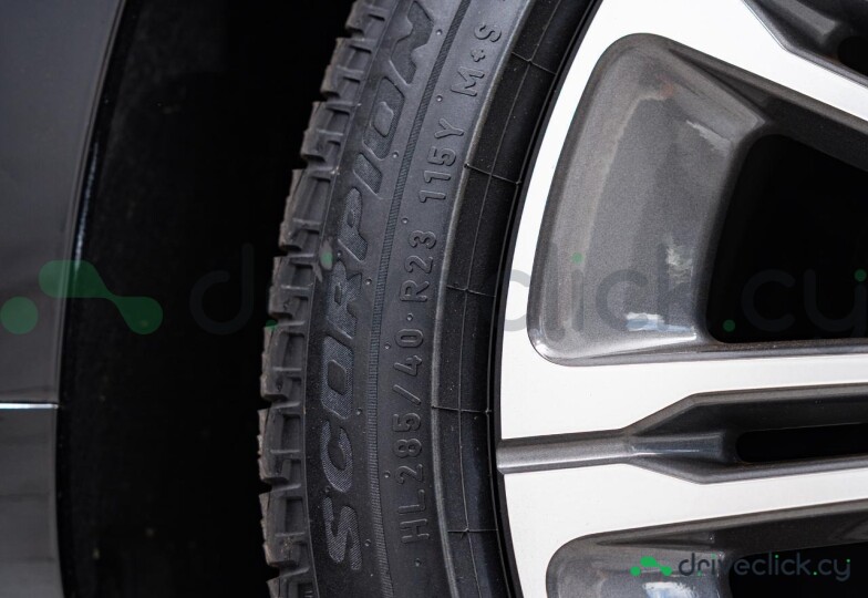 Land Rover Range Rover Черный