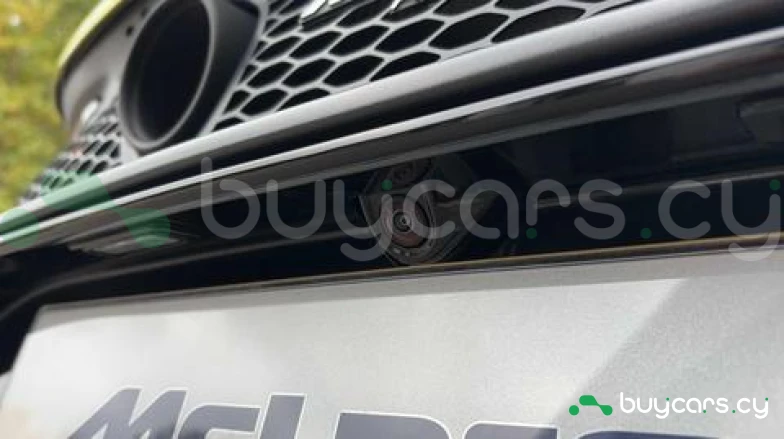 McLaren Artura Зеленый