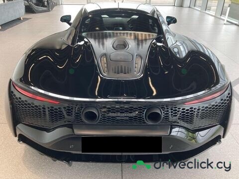 McLaren Artura Black
