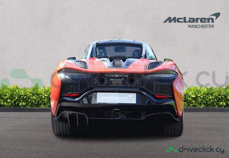 McLaren Artura Red