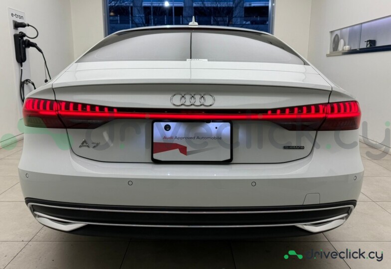 Audi A7 White