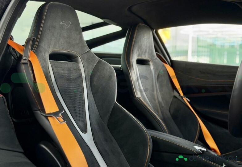 McLaren 750S Orange