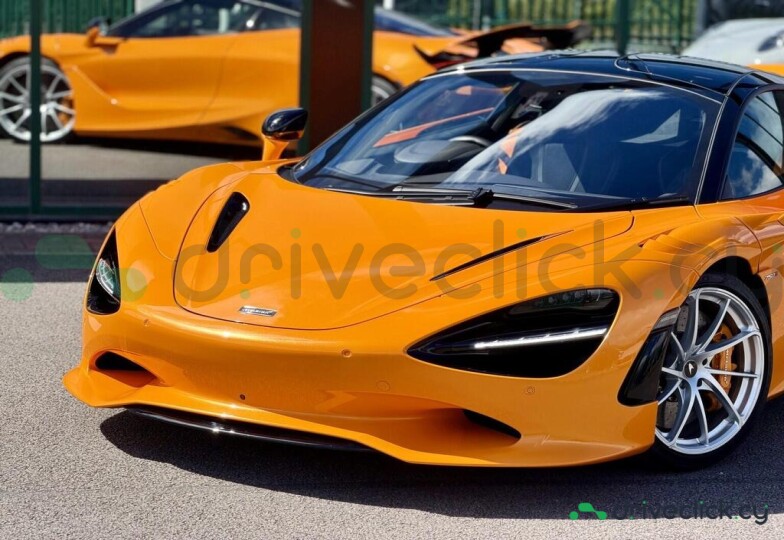 McLaren 750S Orange