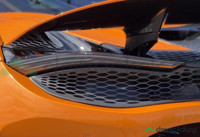 McLaren 750S Orange