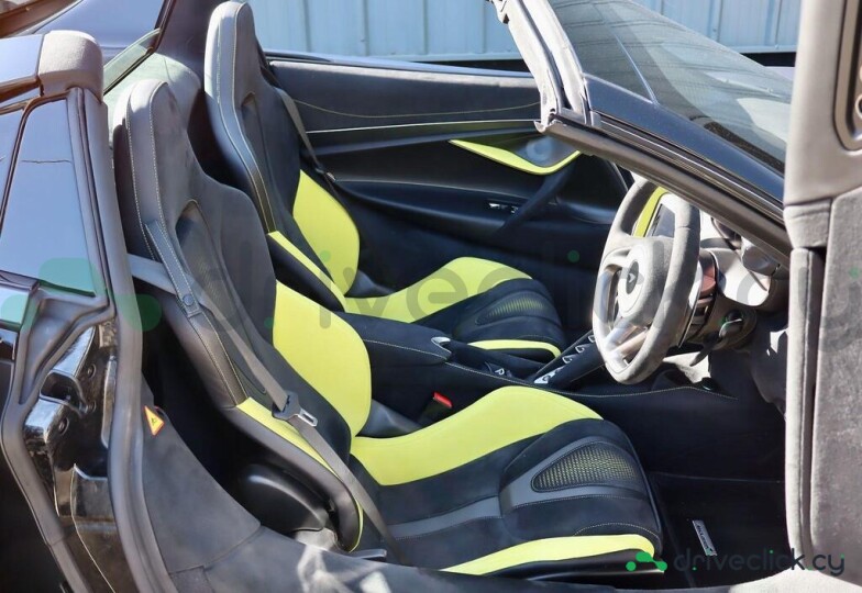 McLaren 750S Grey