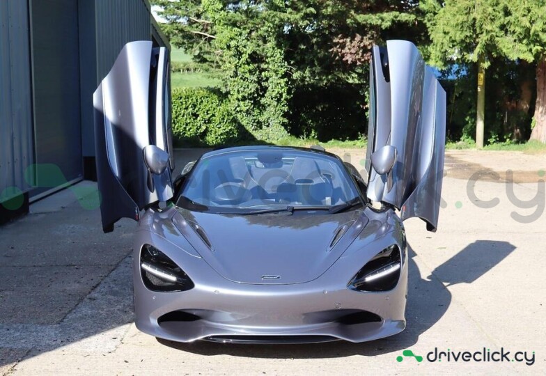 McLaren 750S Grey