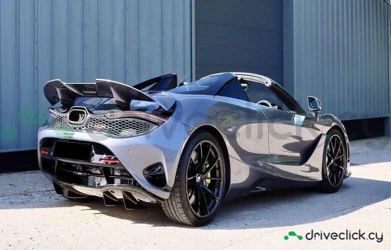 McLaren 750S Grey