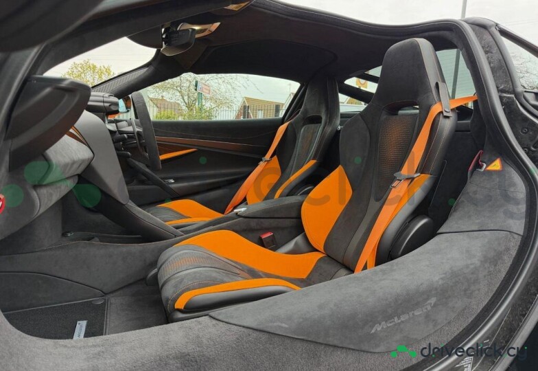 McLaren 750S Orange