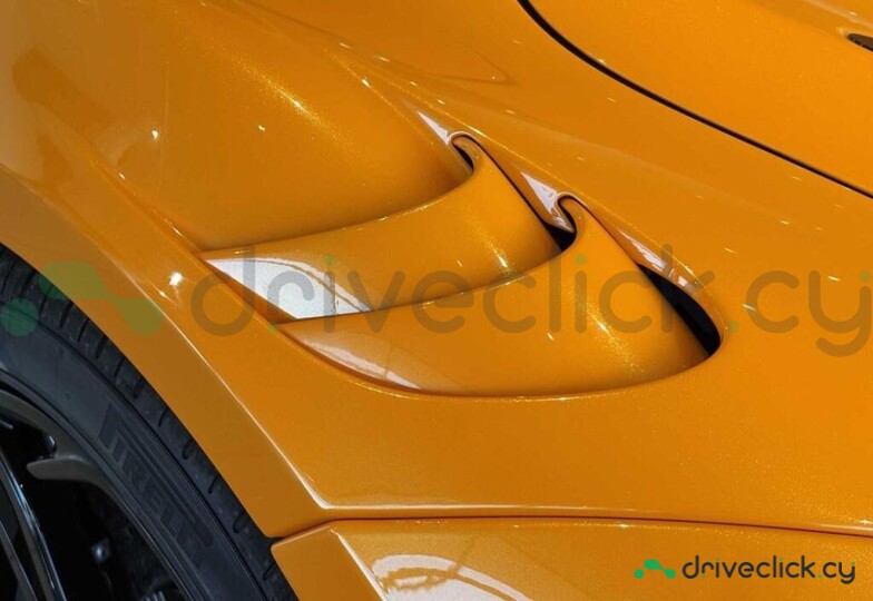 McLaren 750S Orange