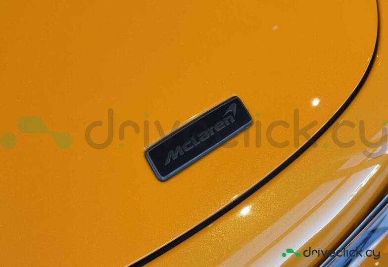 McLaren 750S Orange
