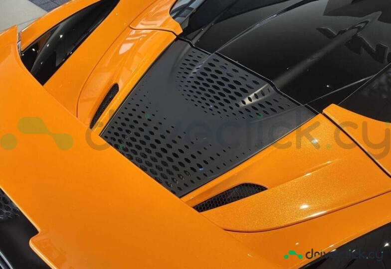 McLaren 750S Orange