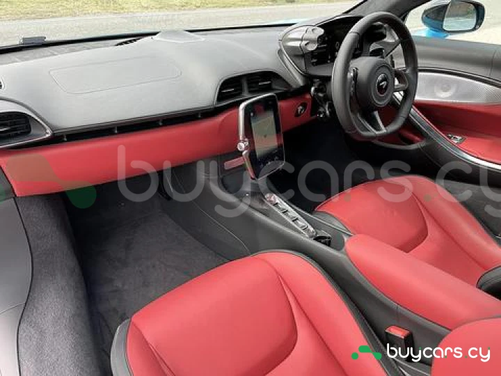 McLaren Artura Синий