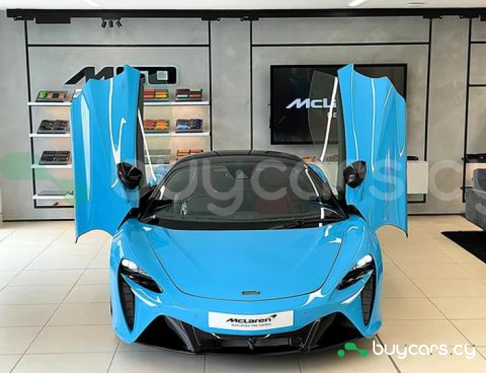 McLaren Artura Синий