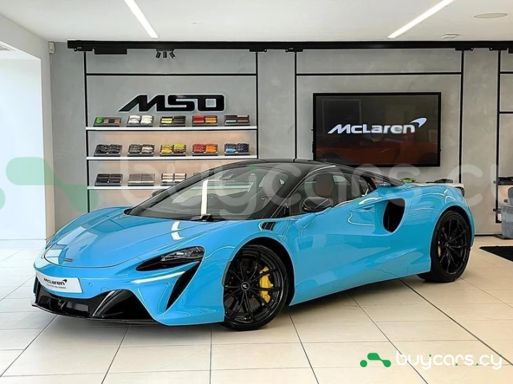 McLaren Artura Синий