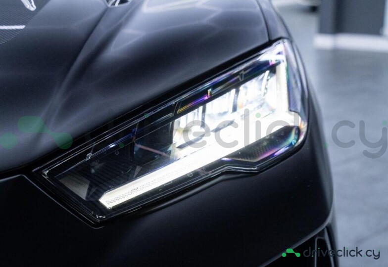 Lamborghini Urus Black