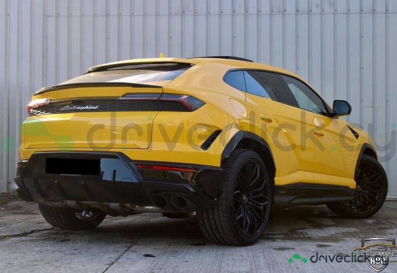 Lamborghini Urus Yellow
