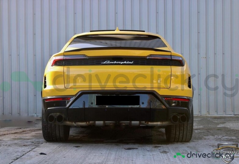 Lamborghini Urus Yellow