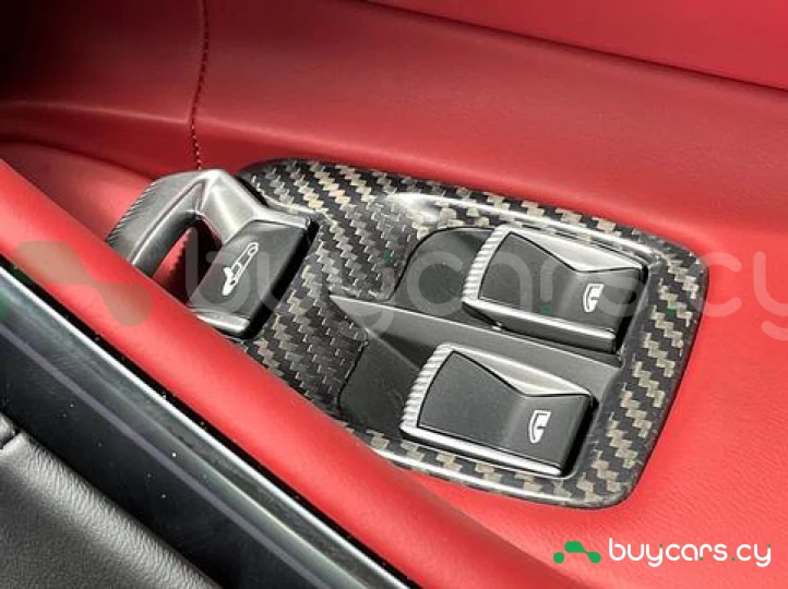 McLaren Artura Синий