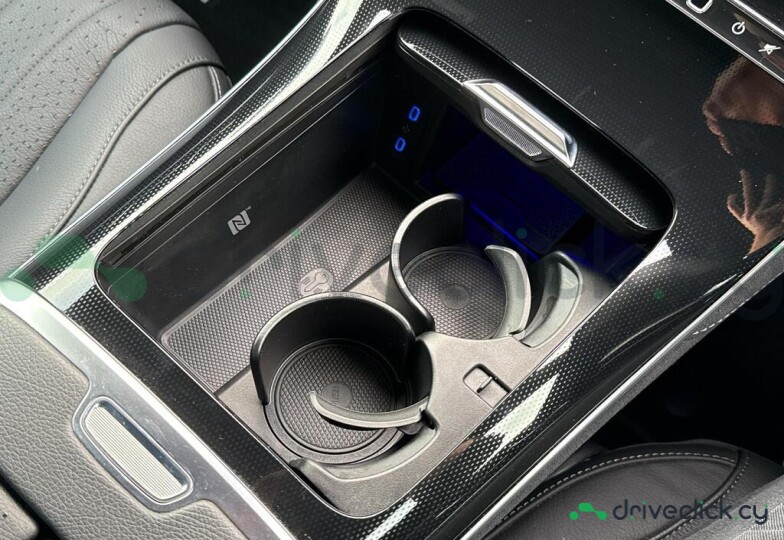Mercedes EQE SUV White