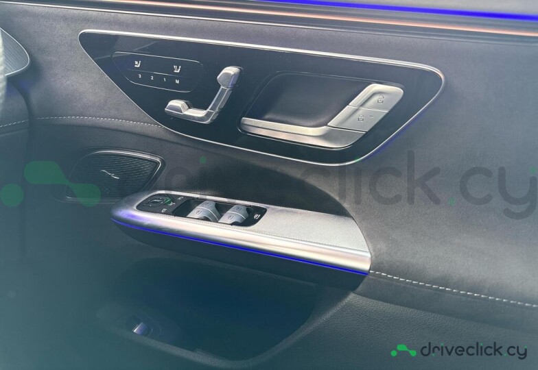 Mercedes EQE SUV White