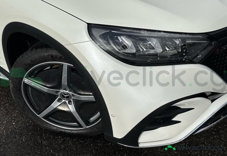 Mercedes EQE SUV White