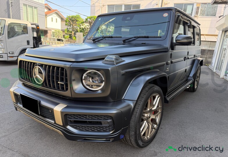 Mercedes G-class Black