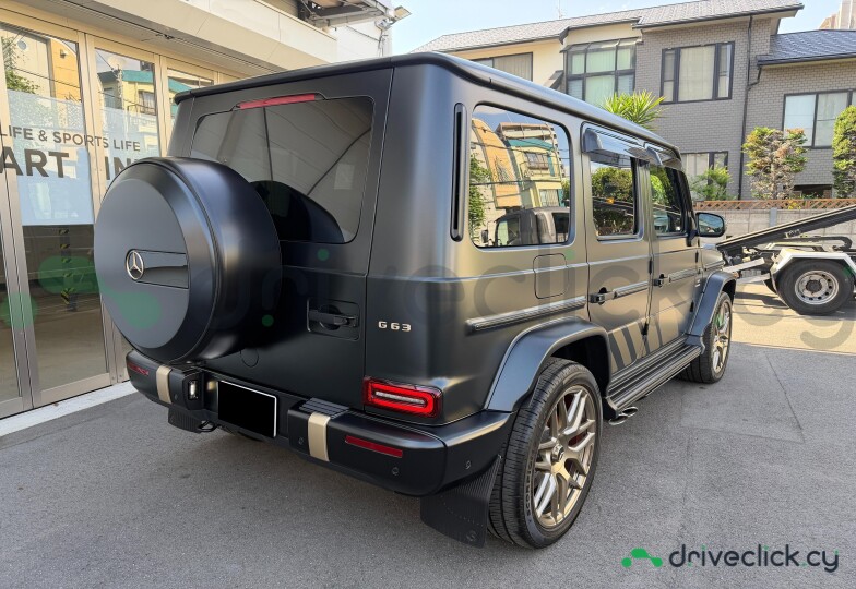 Mercedes G-class Black