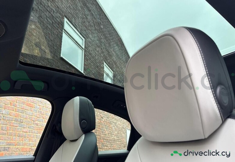 Porsche Cayenne Black
