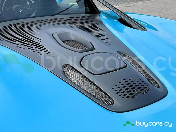 McLaren Artura Синий