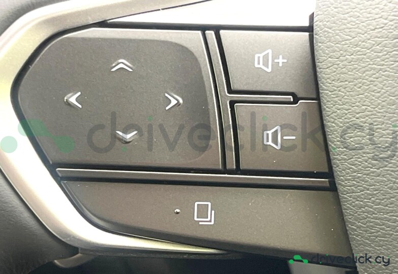 Lexus NX Белый