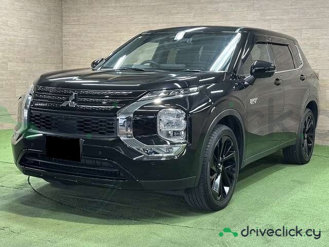 Mitsubishi Outlander Black