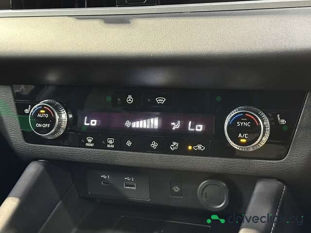 Mitsubishi Outlander Black
