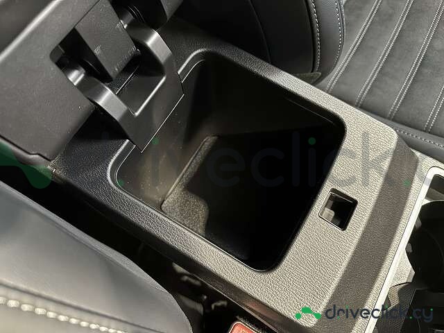 Mitsubishi Outlander Black